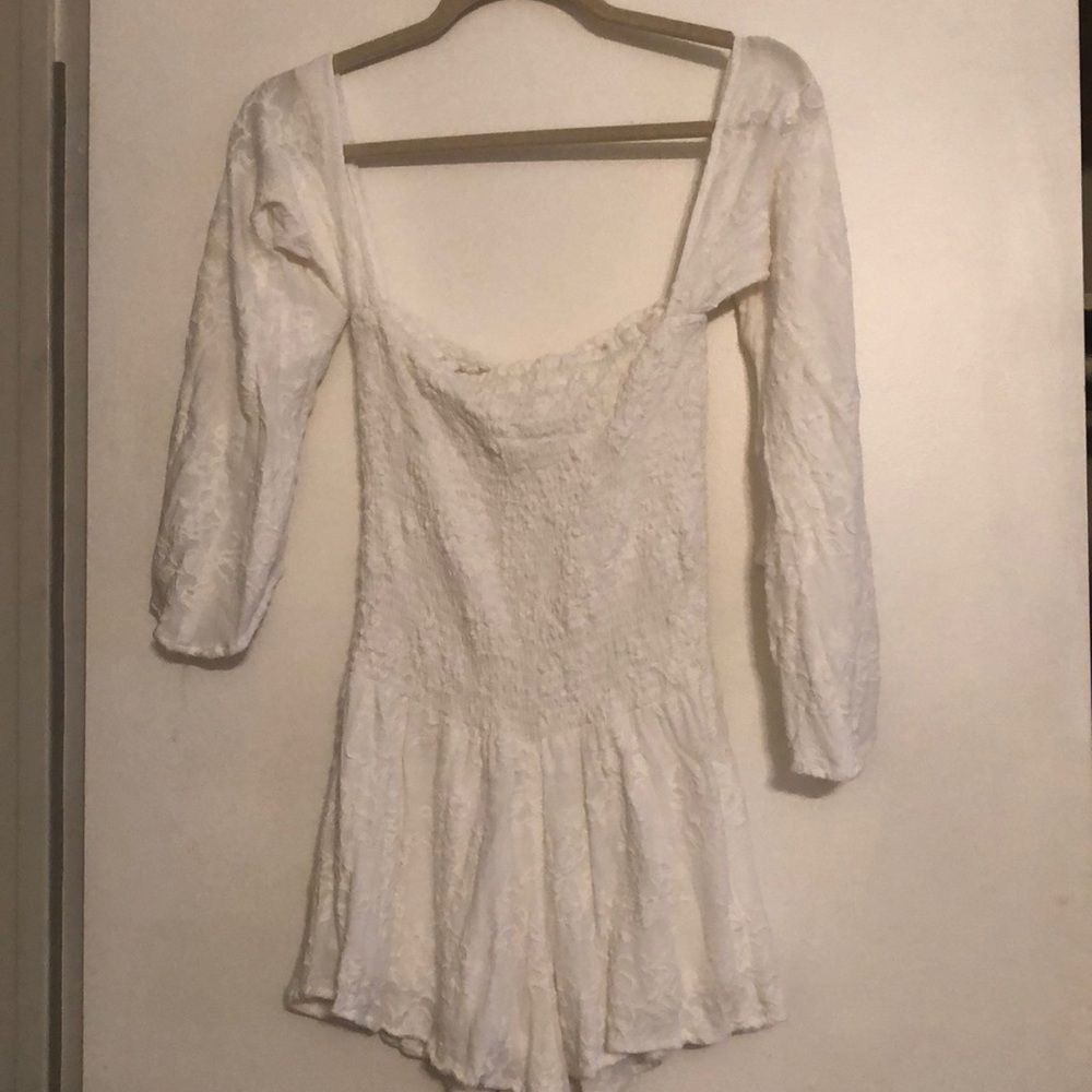 Tube romper with loose sleeves